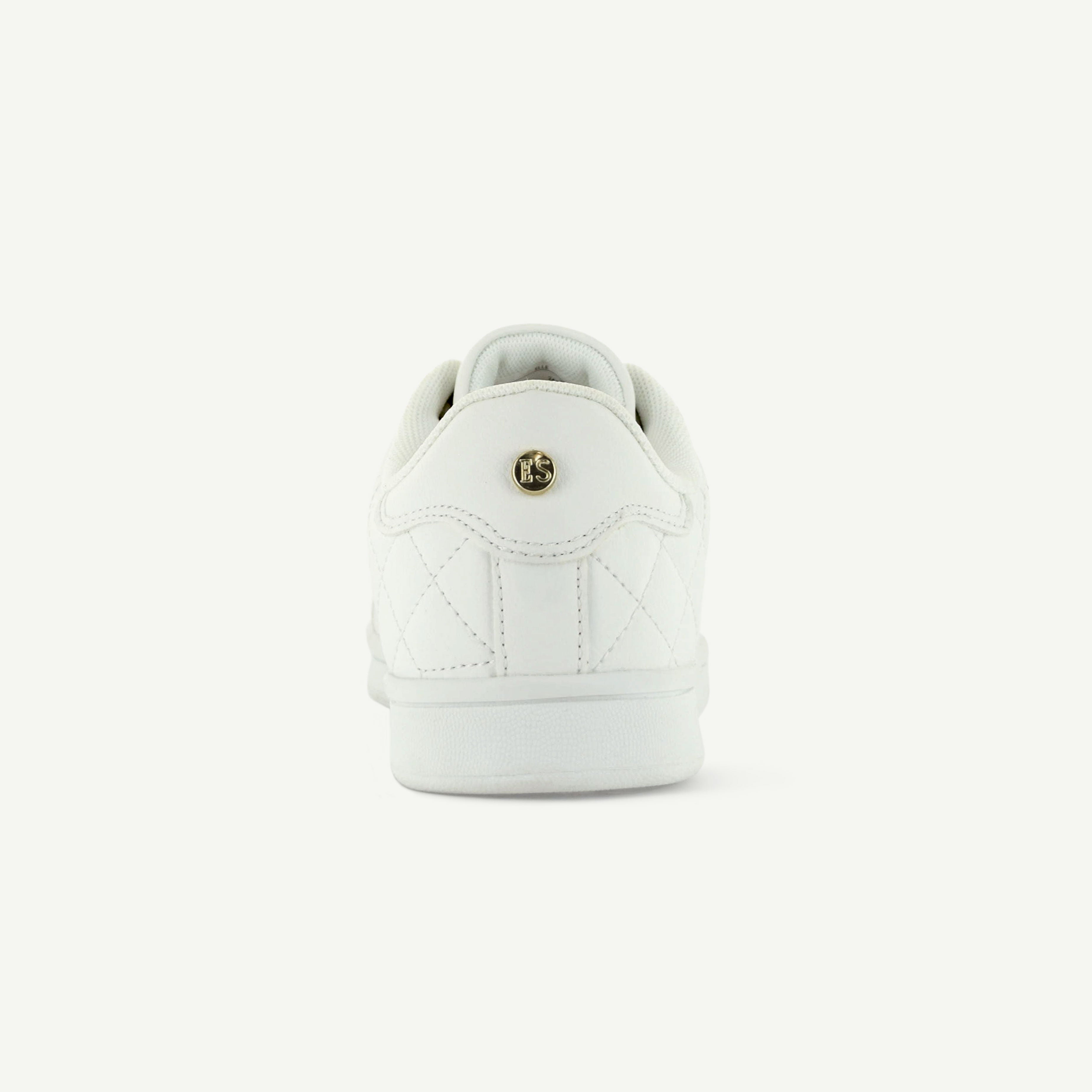 VOLTAIRE: QUILTED COURT SHOE - WHITE